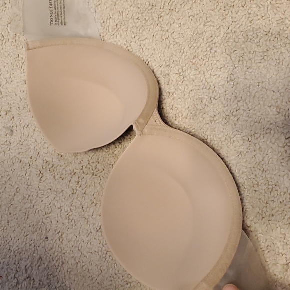 BACKLESS STRAPLESS PUSH UP BRA ADHESIVE - Picture 6 of 7